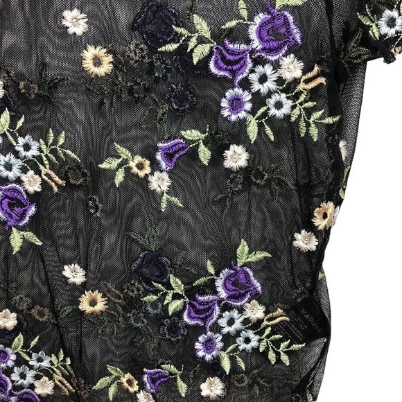 Urban Outfitters | Embroidered Sheer Mesh Shirt Boho - Picture 5 of 8